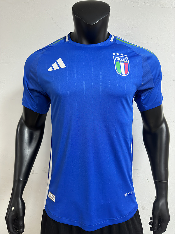 Player Version 24/25 Italy Home