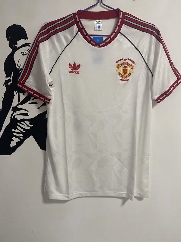 Retro 91/92 Manchester United Away