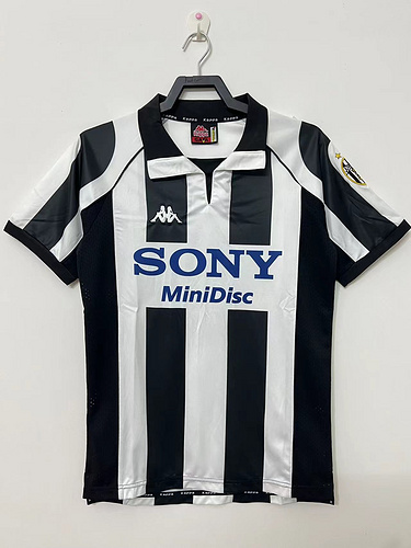 Retro 97/99 Juventus Home