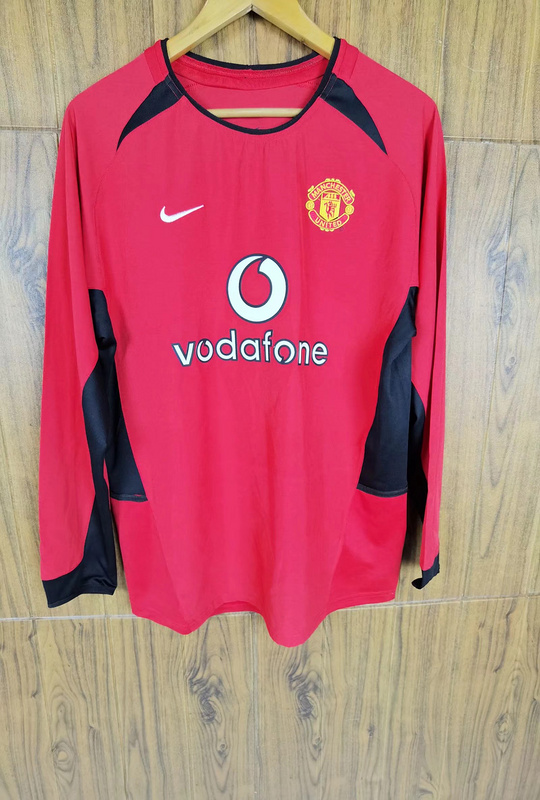 Retro 02/04 Manchester United Home long sleeve