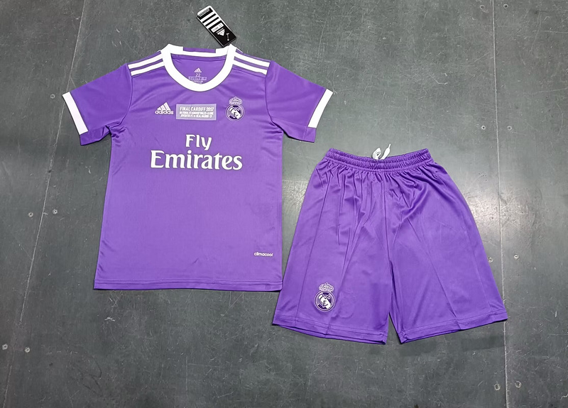 Retro kids kits 16/17 Real Madrid away