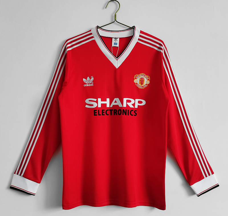 Retro 1983 Manchester United home long sleeve