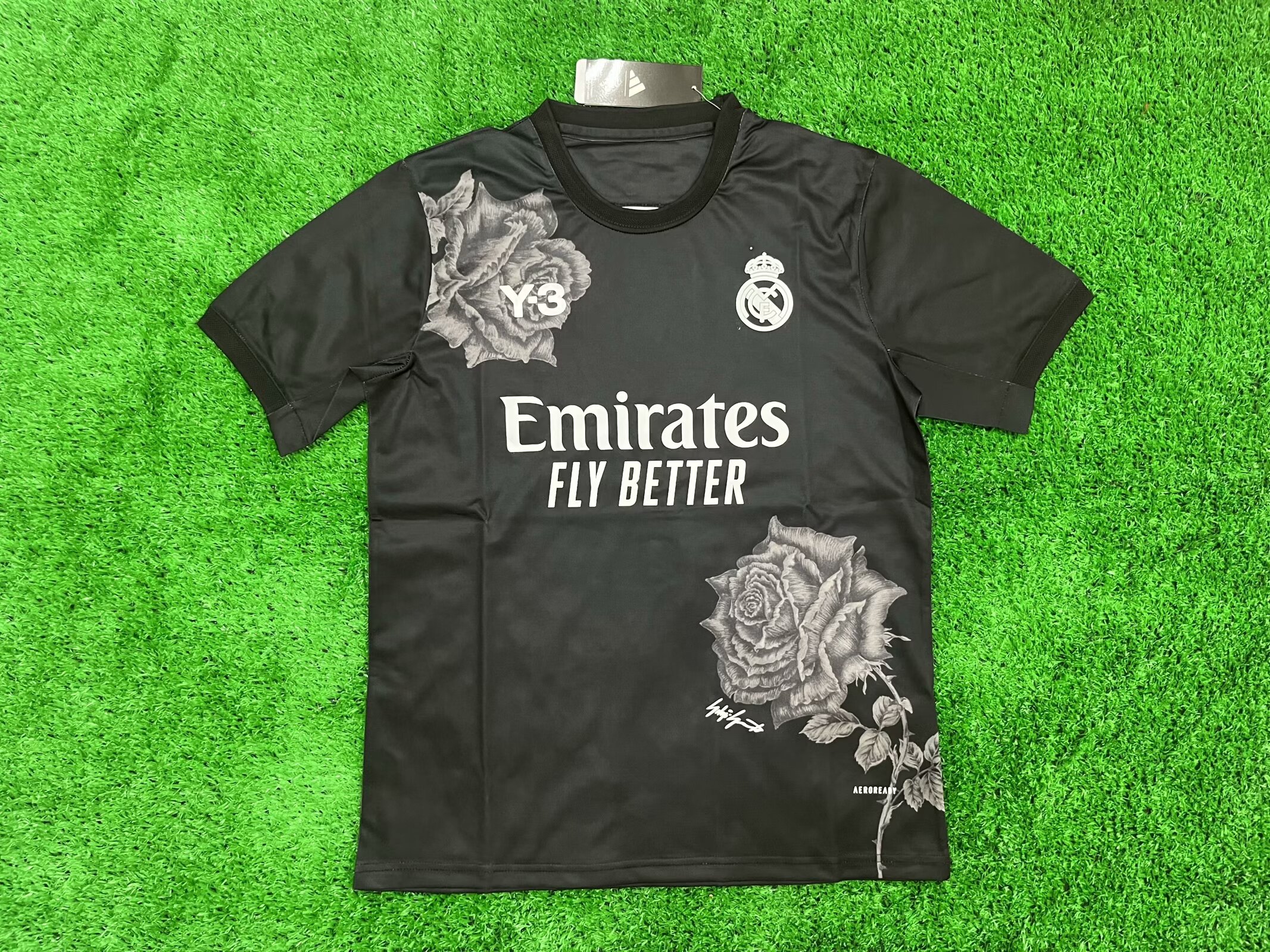 Fans Verison 24/25 Real Madrid Y3 joint special version