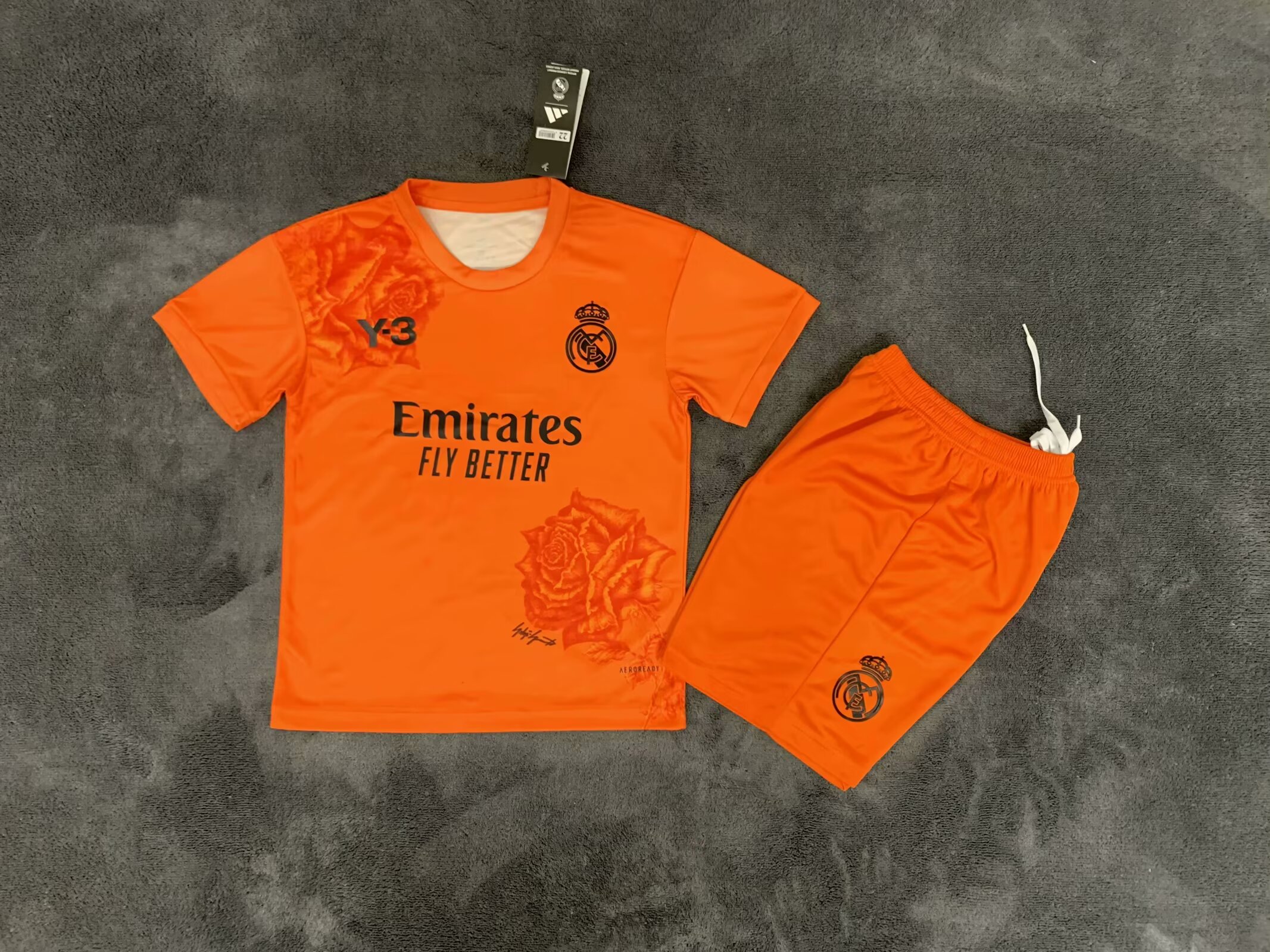 Kids kits 24/25 Real Madrid Y3