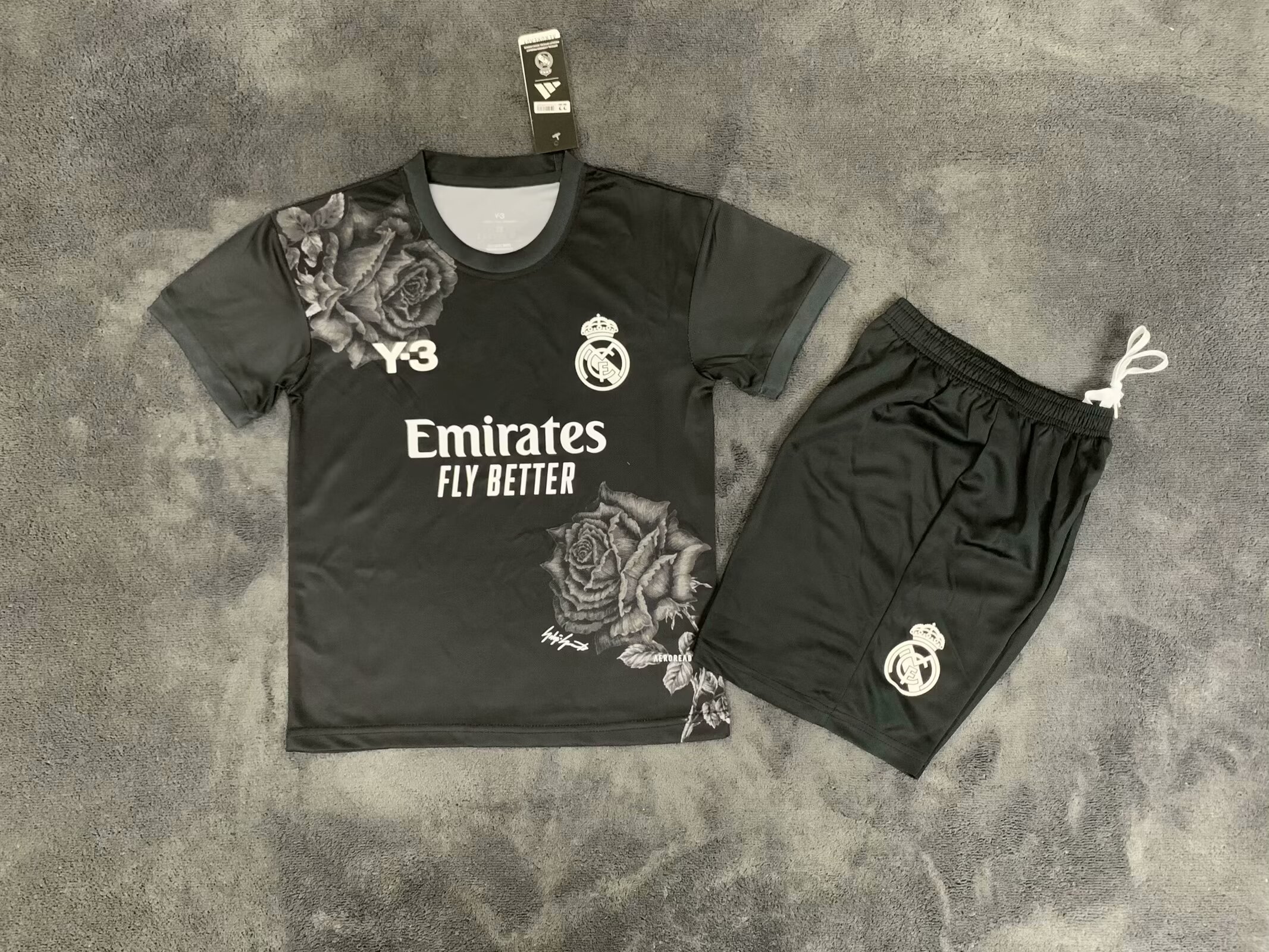 Kids kits 24/25 Real Madrid Y3