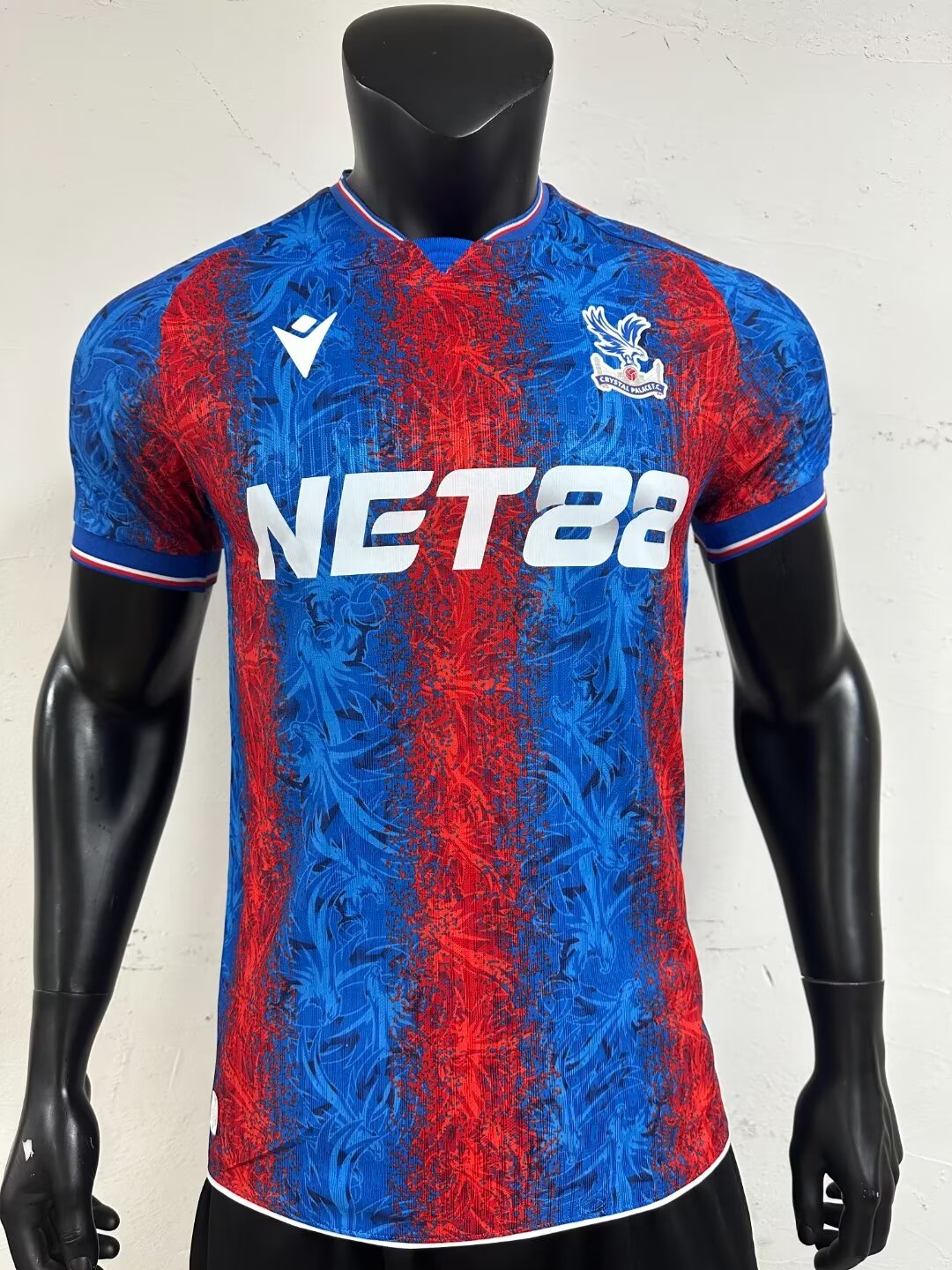 Player Verison 24/25 Crystal Palace home