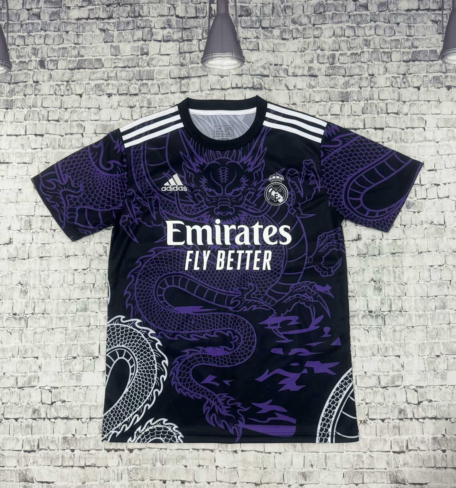 Fans Verison 24/25 Real Madrid Chinese dragon