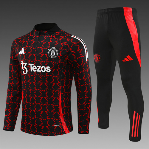 24/25 M-U red black Camouflage half zip Tracksuit