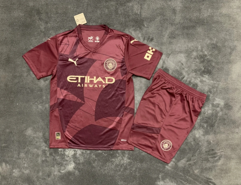 Adults kits 24/25 Manchester City third away