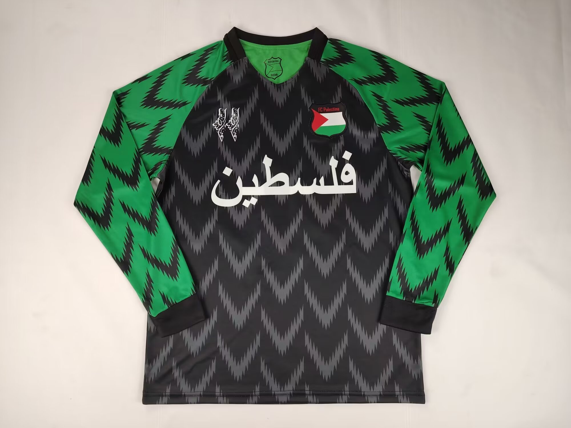 Fans Version 24/25 Palestine Alternating black green diagonal long sleeve