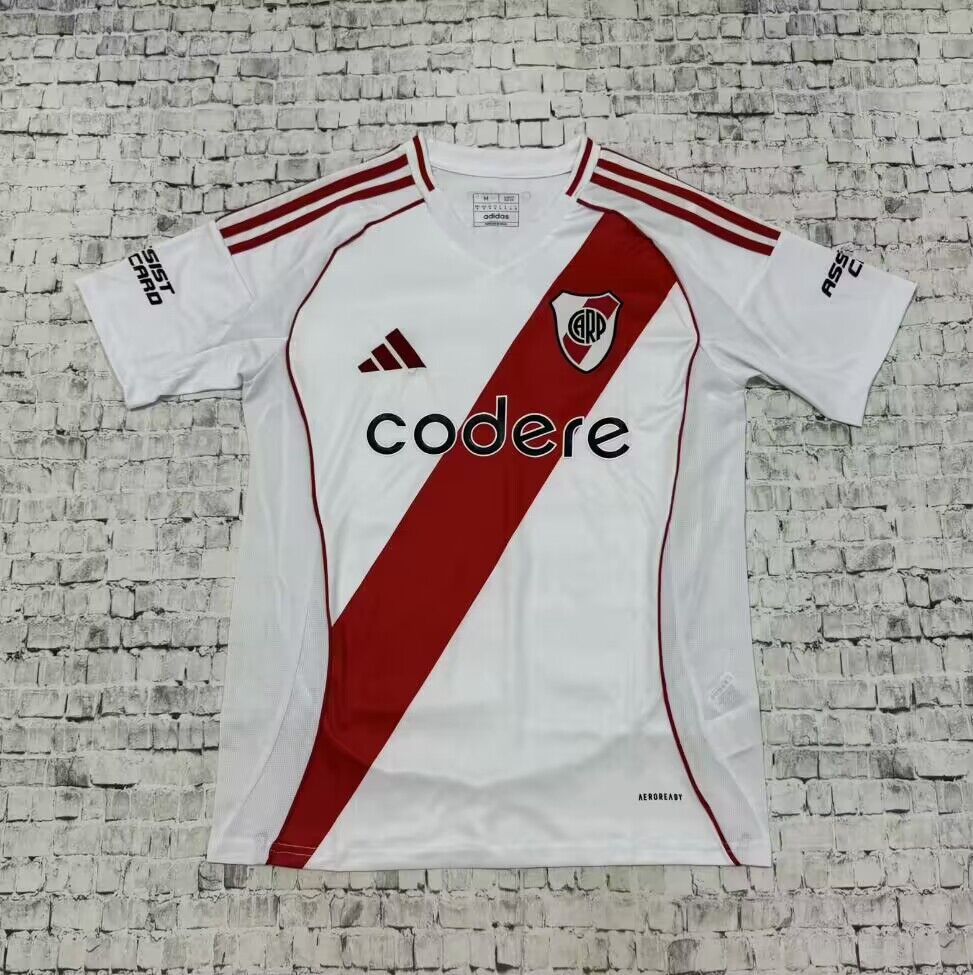 Fans version 24/25 River Plate home