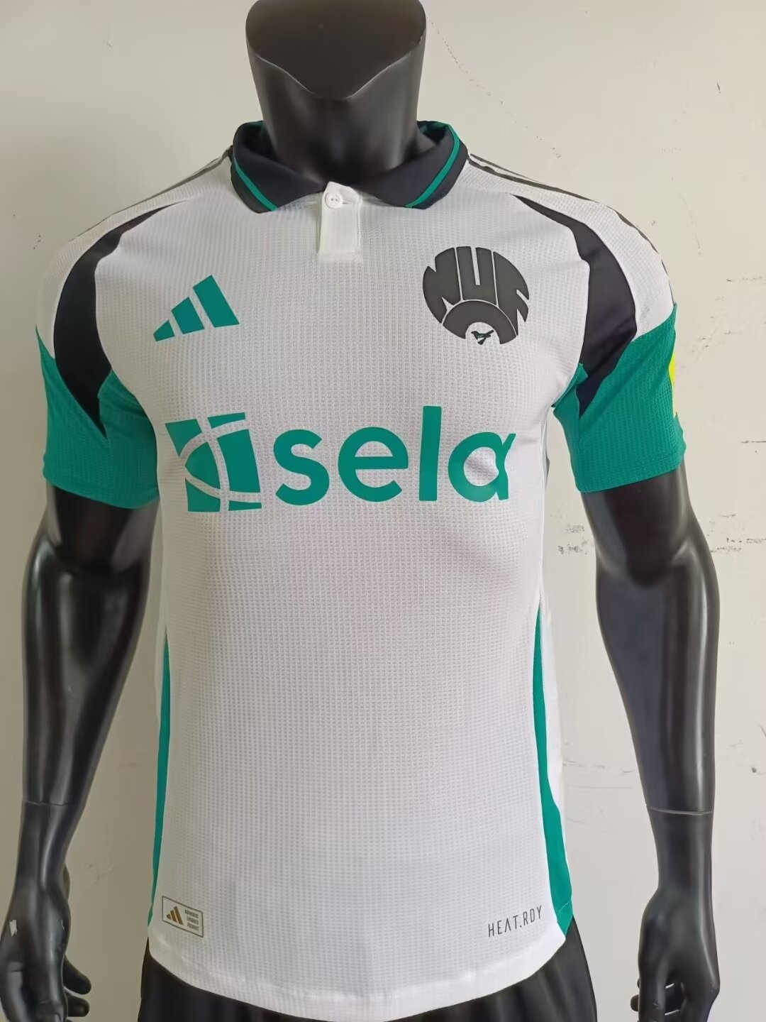 Player Version 24/25 Newcastle United Third Away