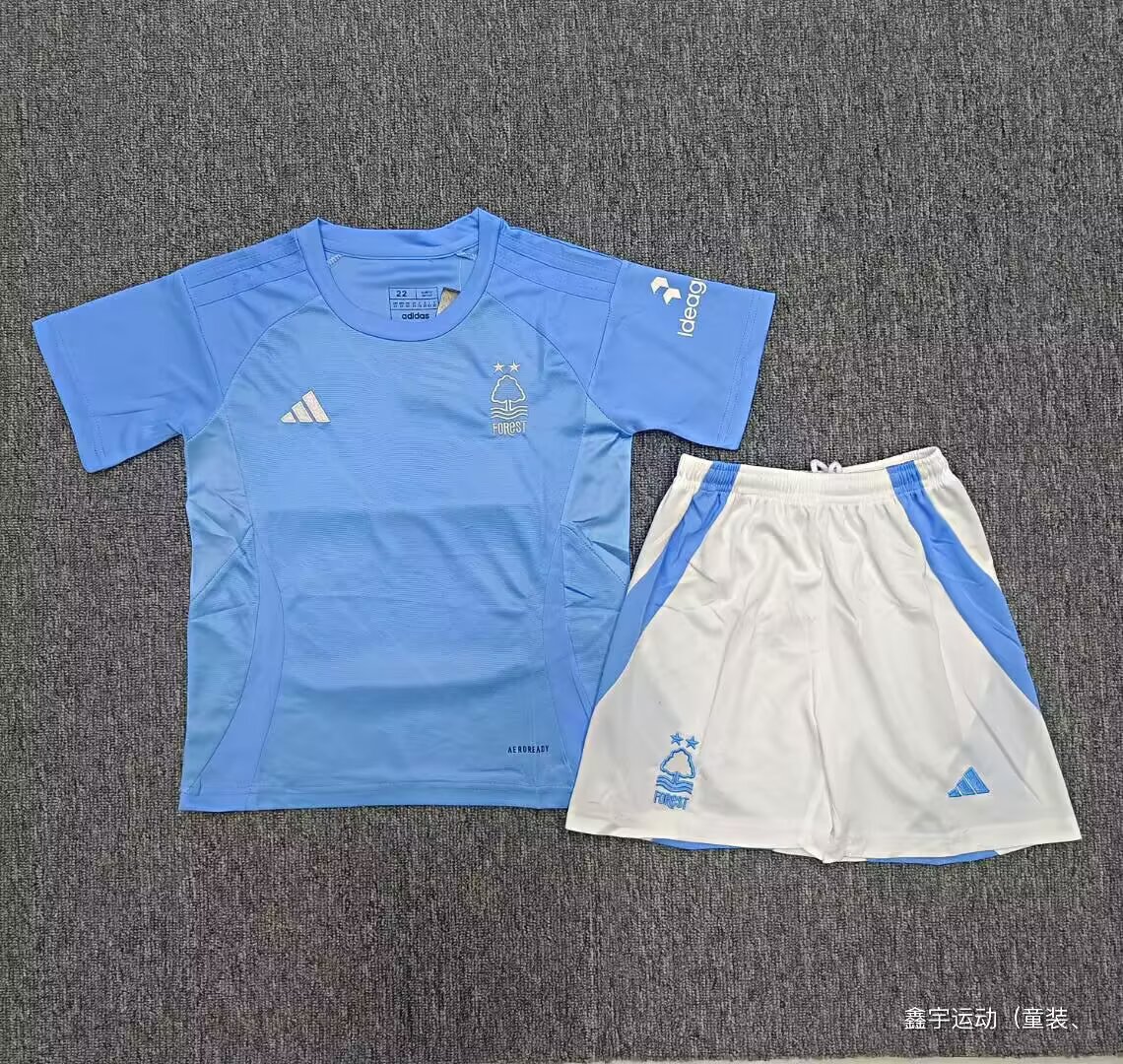 Kid Kits 24/25 Nottingham Forest third away