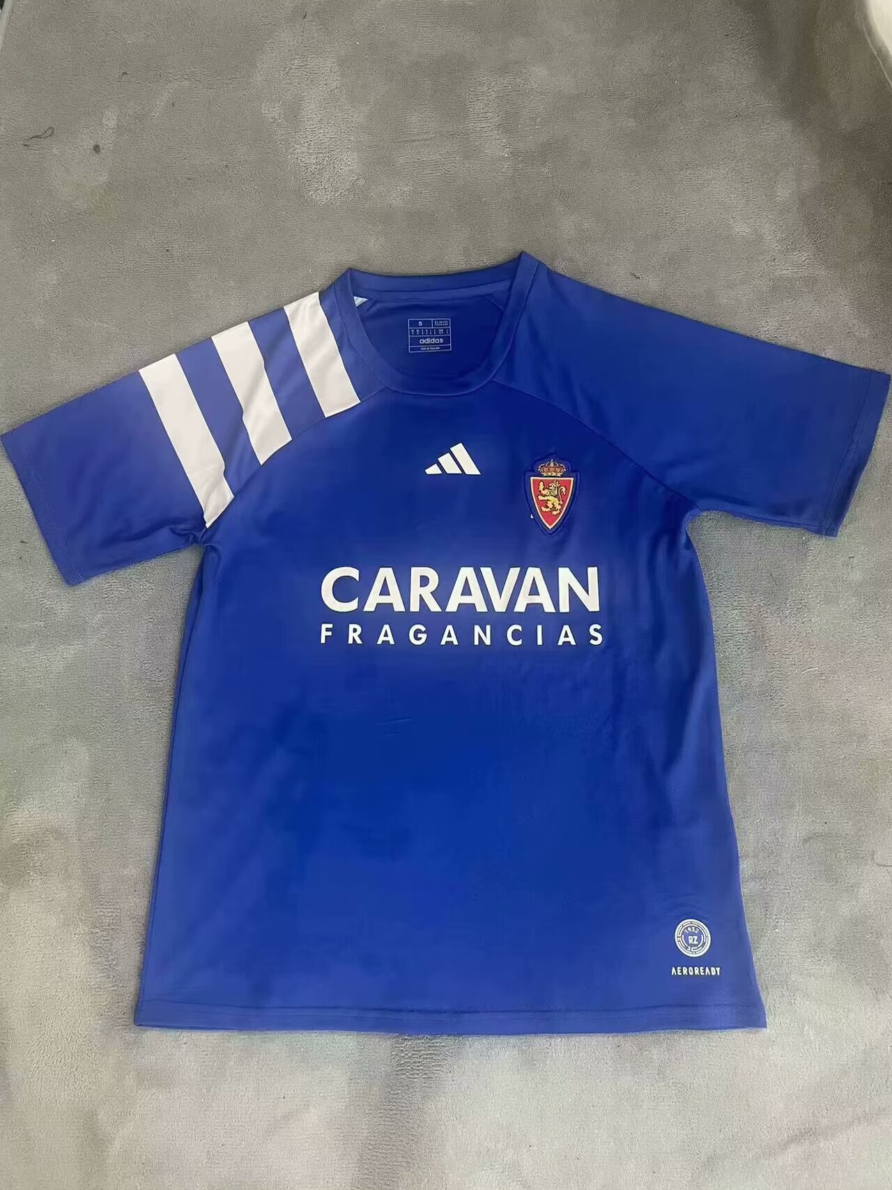 Fans Version 24/25 zaragoza special