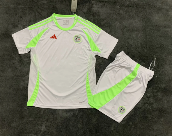 Adult Kits 24/25 Algeria home