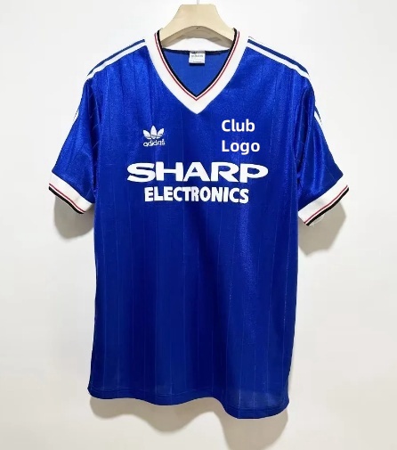  Retro 82/83 M-U third Away