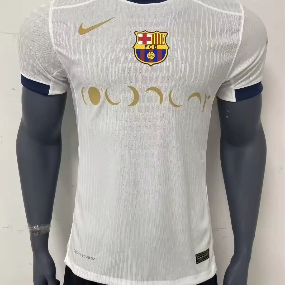 Player Version 24/25 Barcelona special