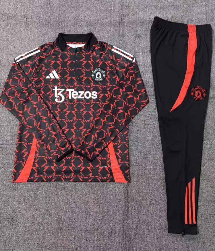 24/25 Manchester Unied red black Camouflage Kid half zip Tracksuit