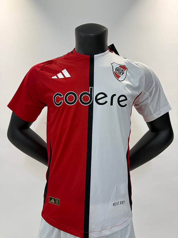  Player Version 25/26 River Plate second away