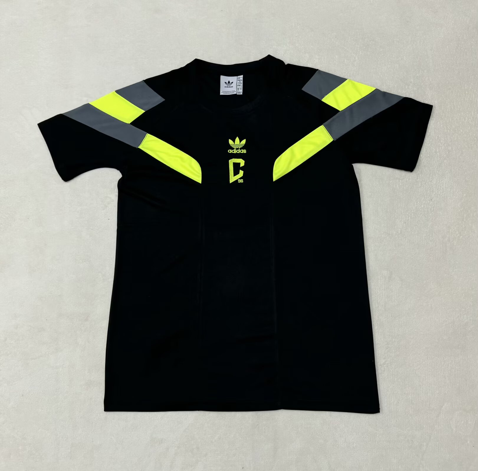 Fans Version 25/26 Columbus Machine Special Edition 