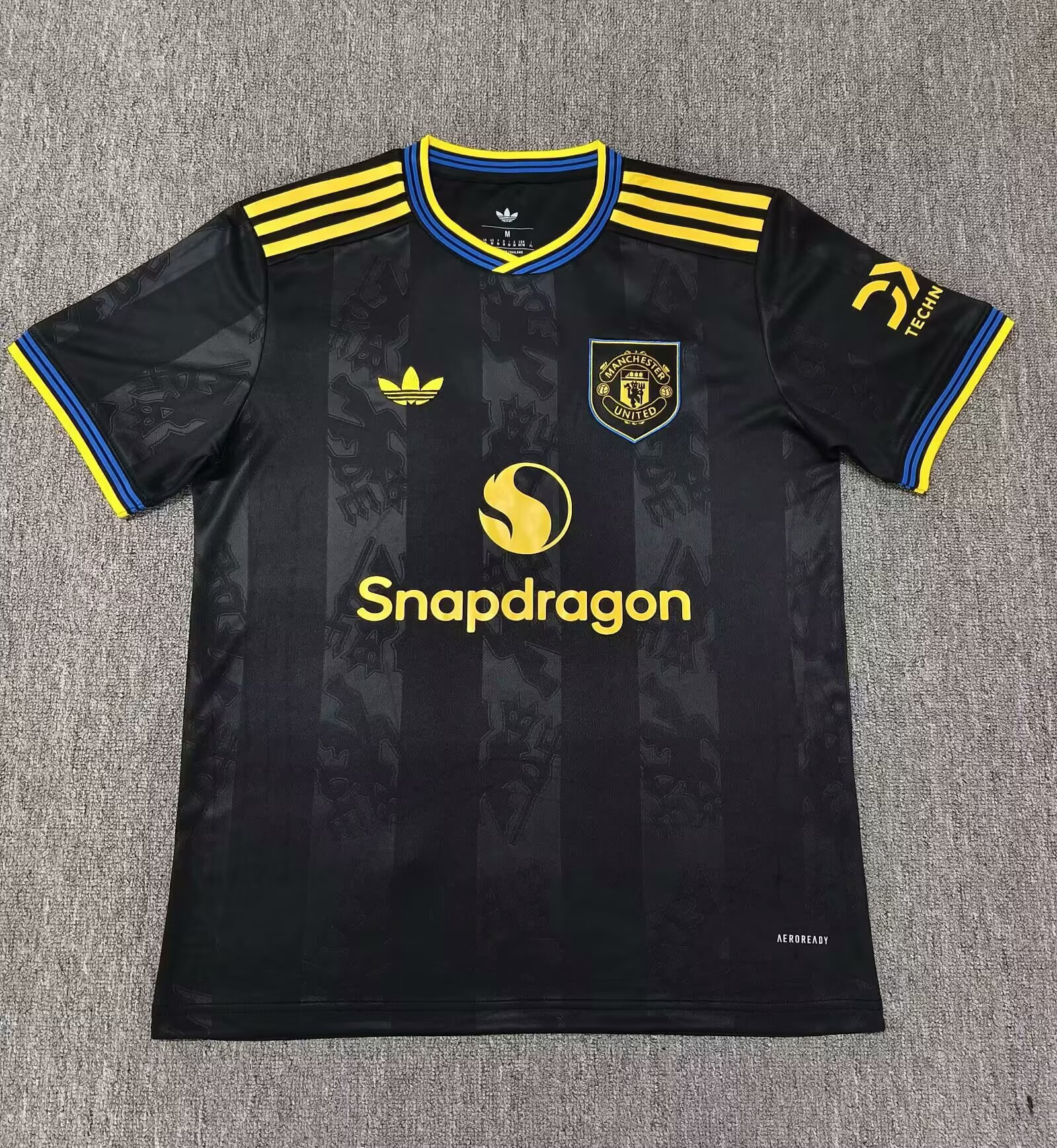 Fans Version 25/26  Manchester United Second away