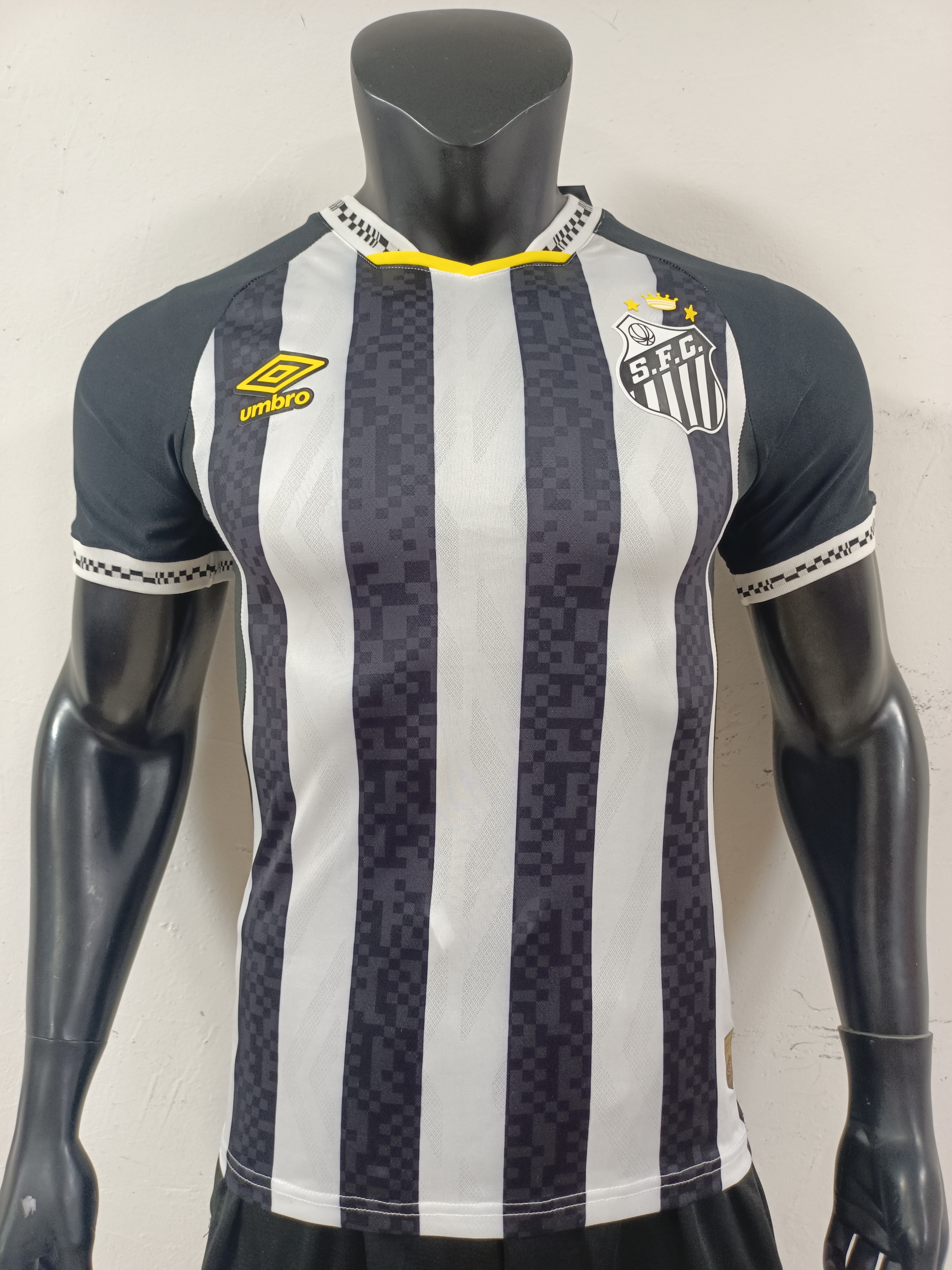 Player Version 25/26 Santos away player version