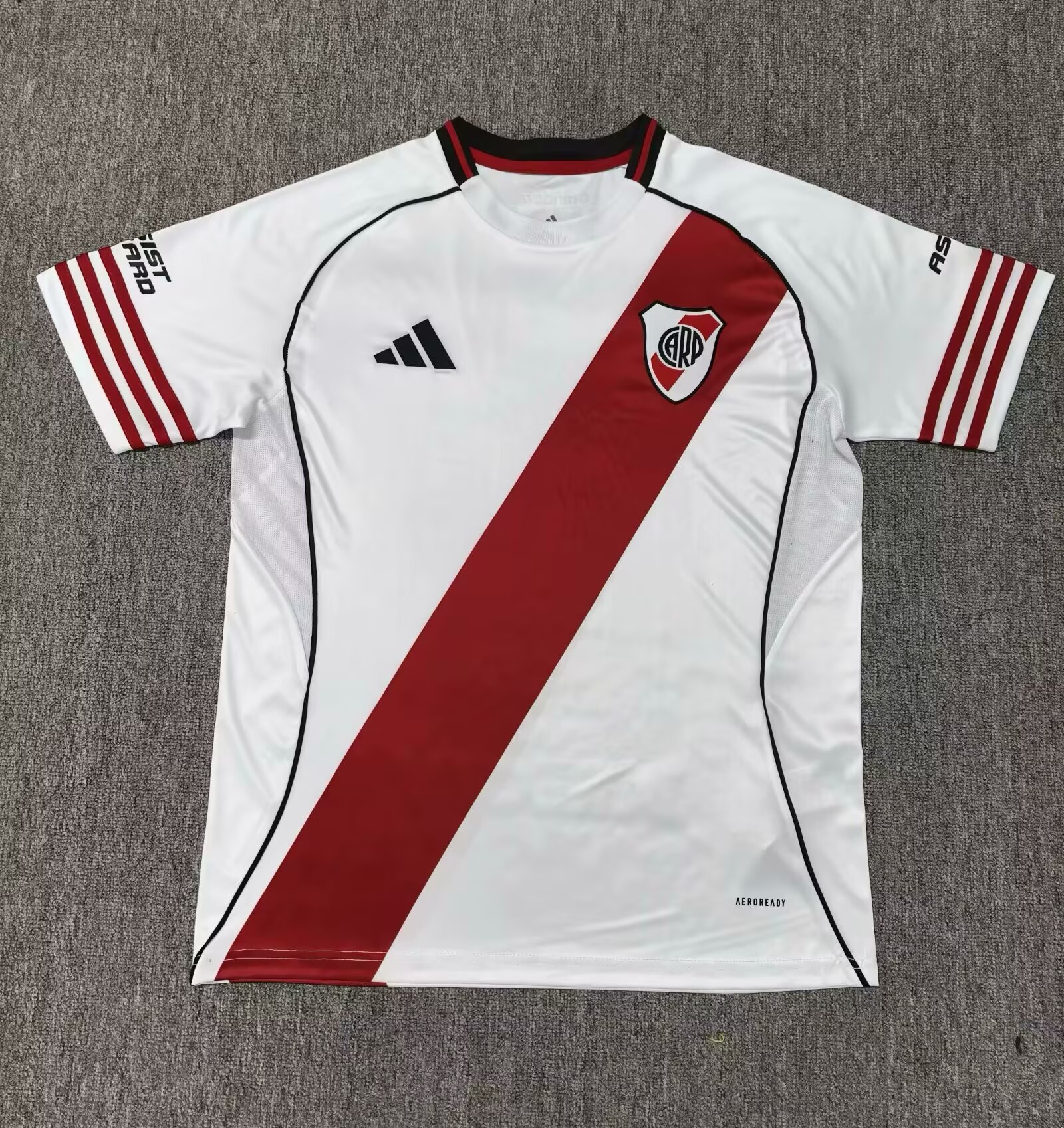 Fans Version 25/26 River Plate Home