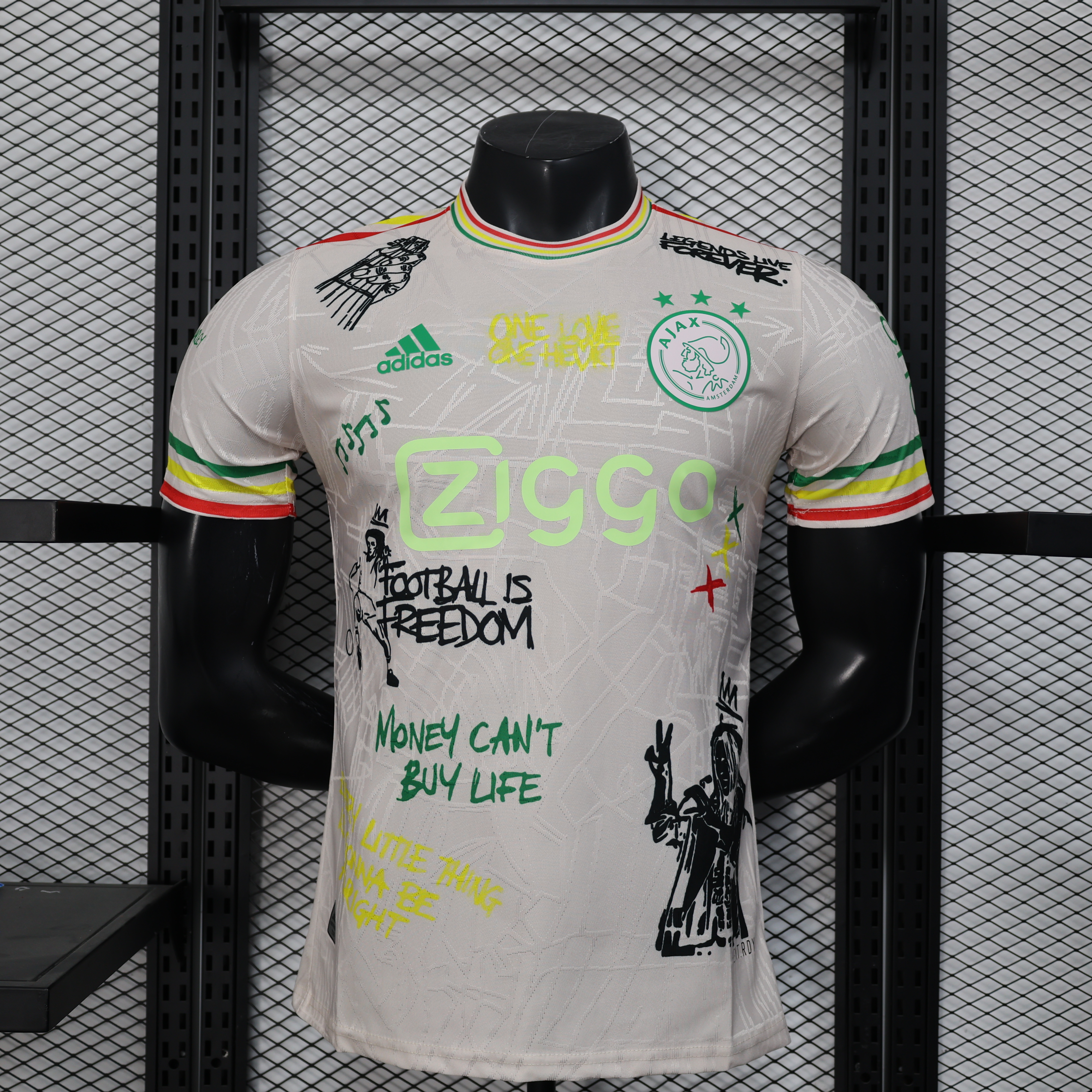 Player Version 25/26 Ajax Special Edition