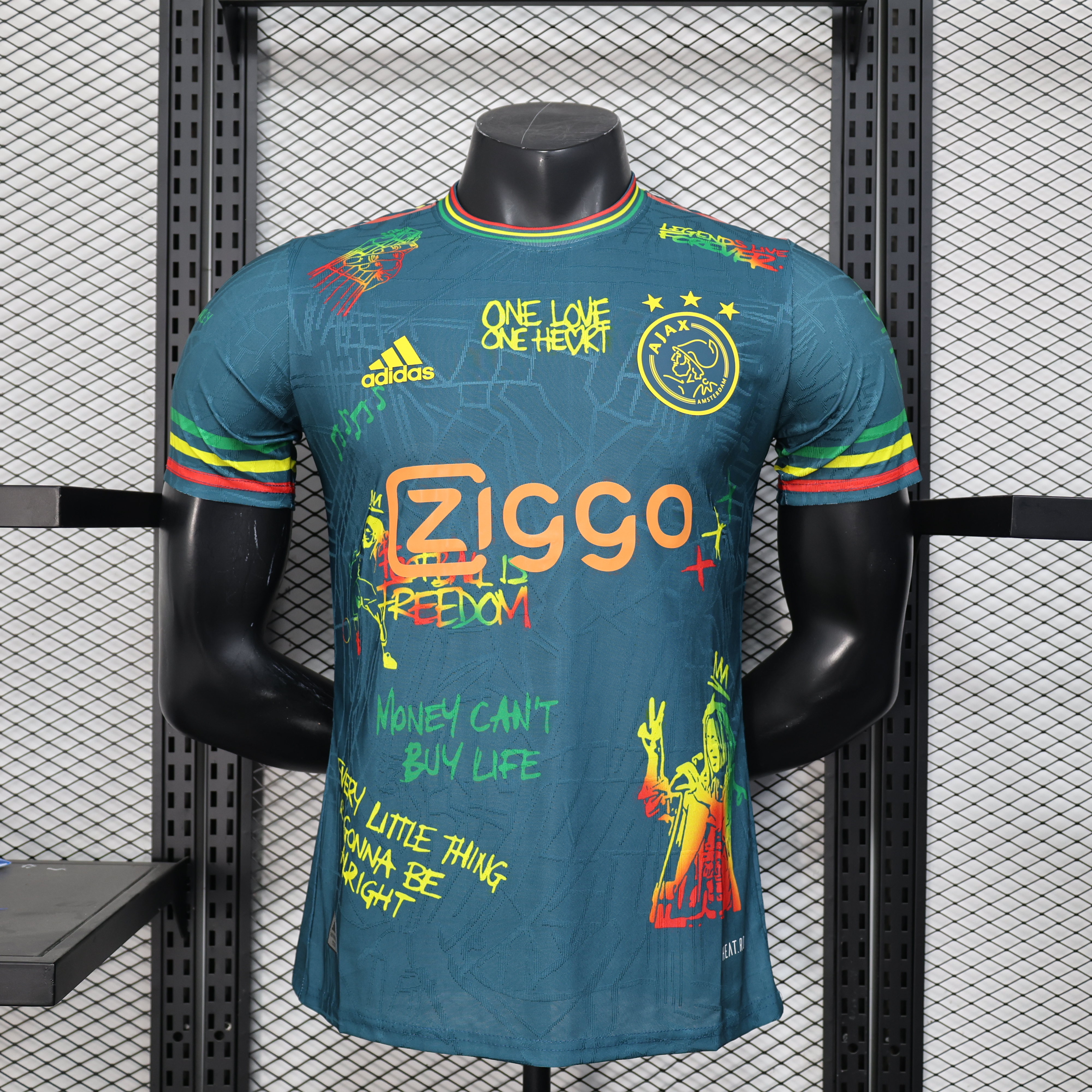 Player Version 25/26 Ajax Special Edition