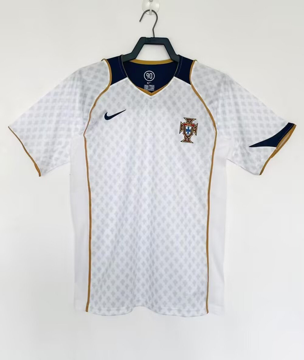 Retro 2004 Portugal away