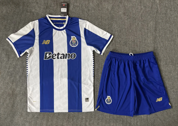 Adults kits 25/26 Porto home