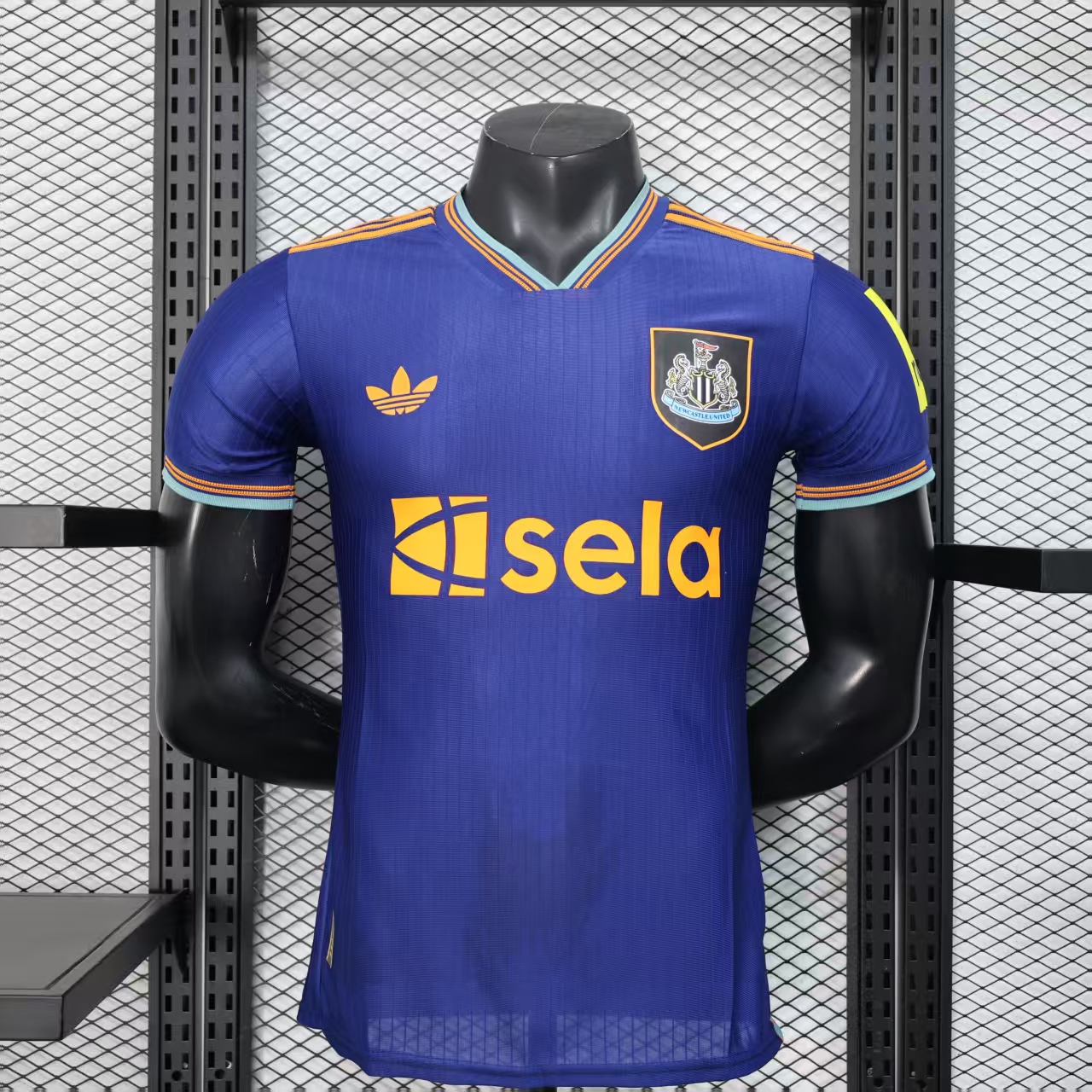 Player Version 25/26 Newcastle Second away