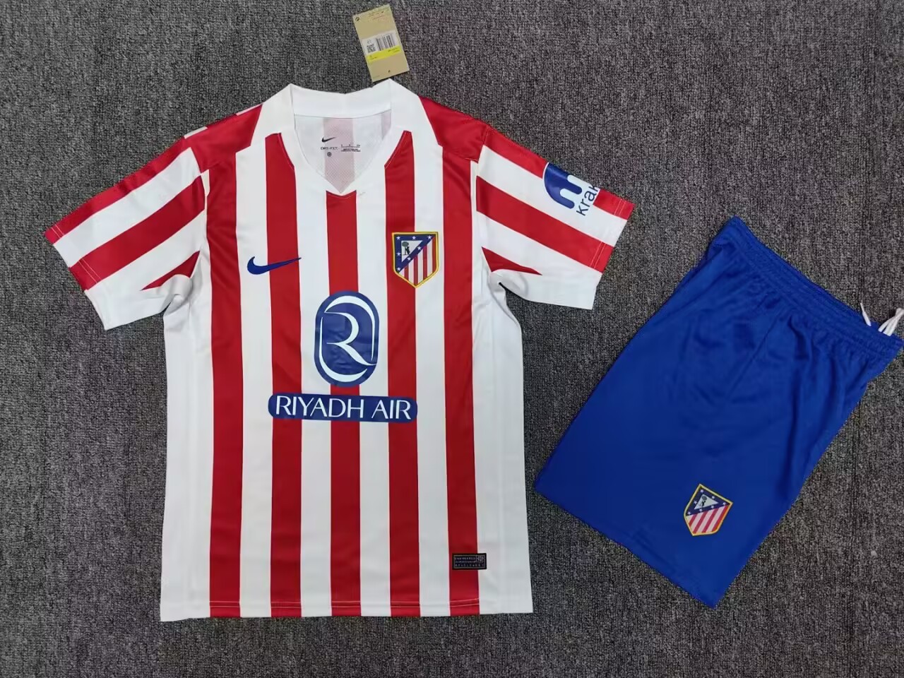 25/26  Atletico Madrid Adult kits
