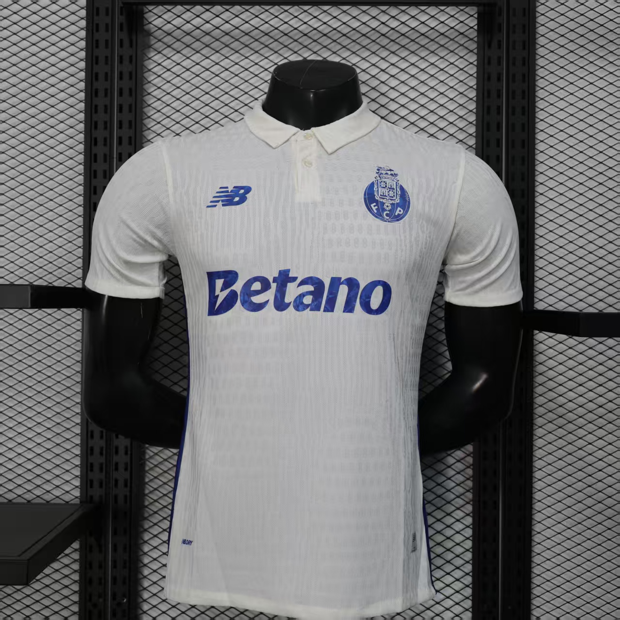 Player Version 25/26 Porto White