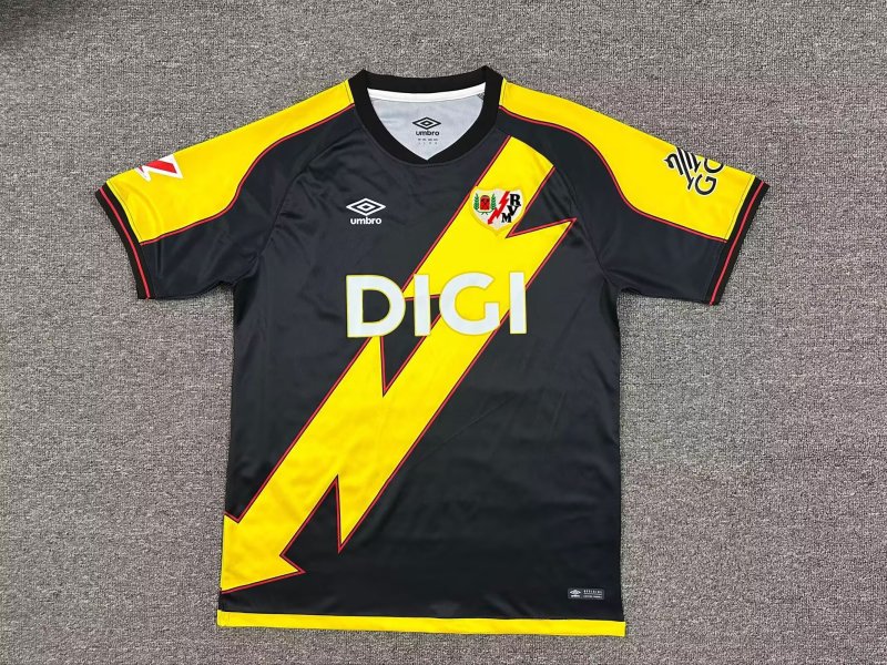 Fans Version 25/26 Rayo Vallecano Third away