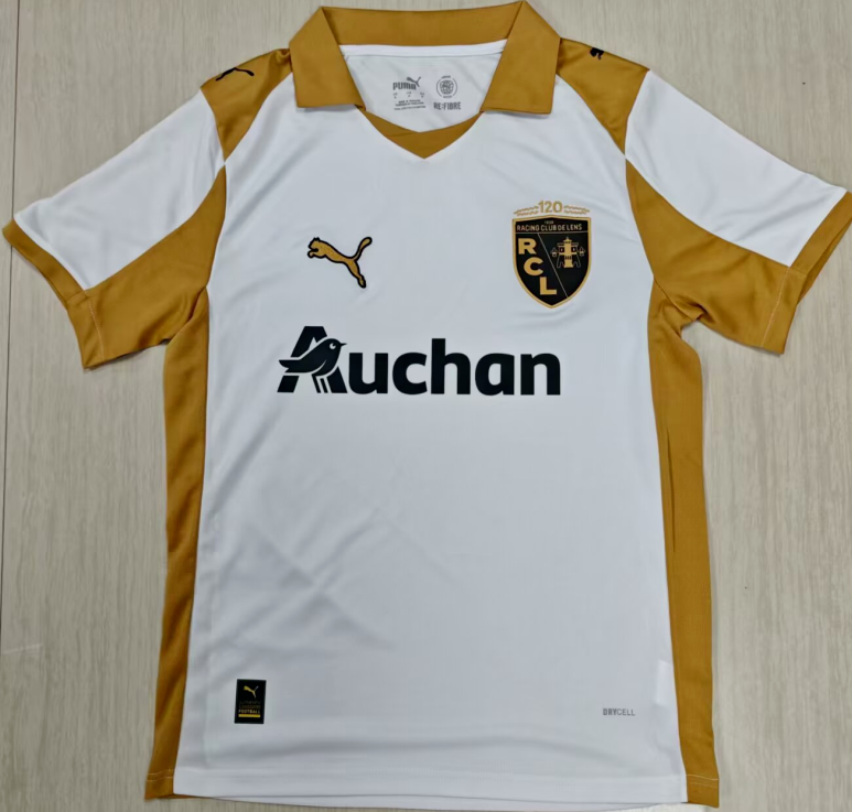Fans Version 25/26 Lens' third away