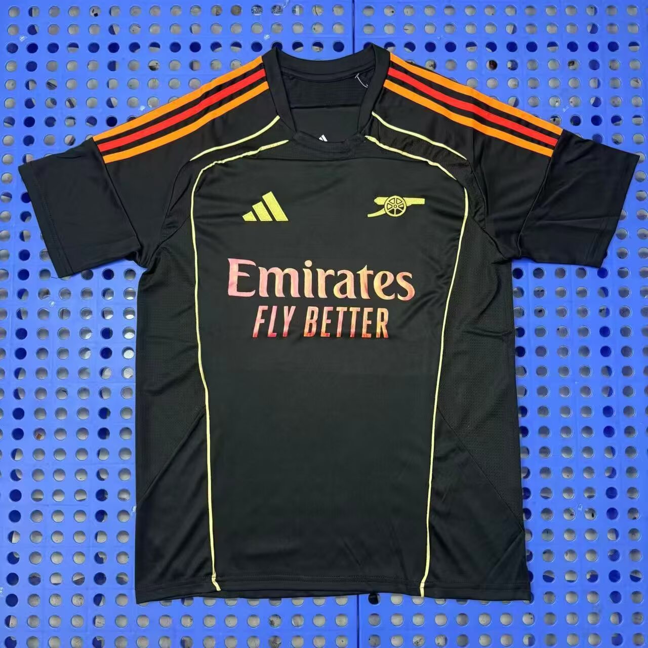  Fan version 25/26 Arsenal co-branded black