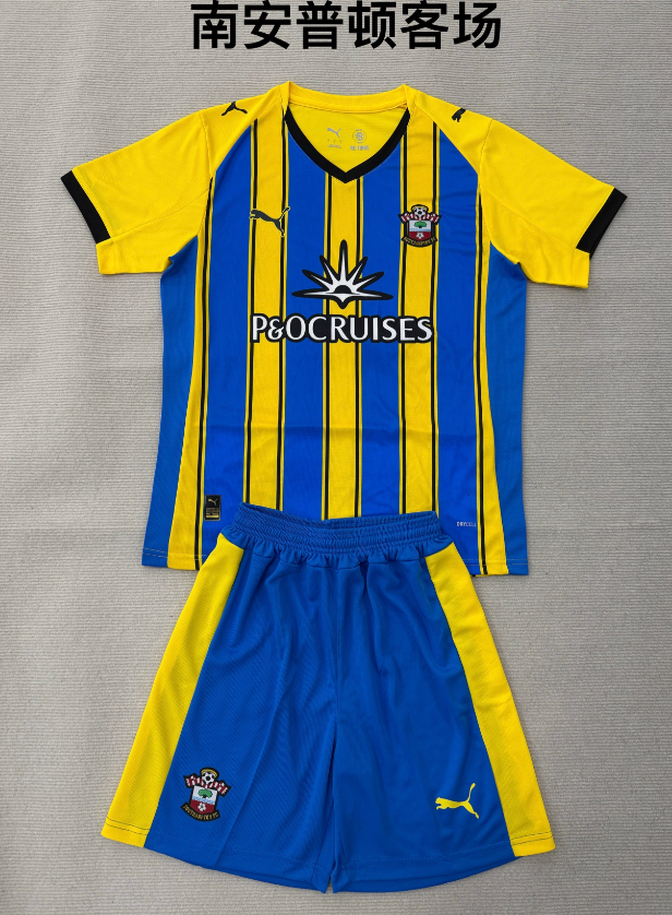 kids Kits 25/26 Southampton away