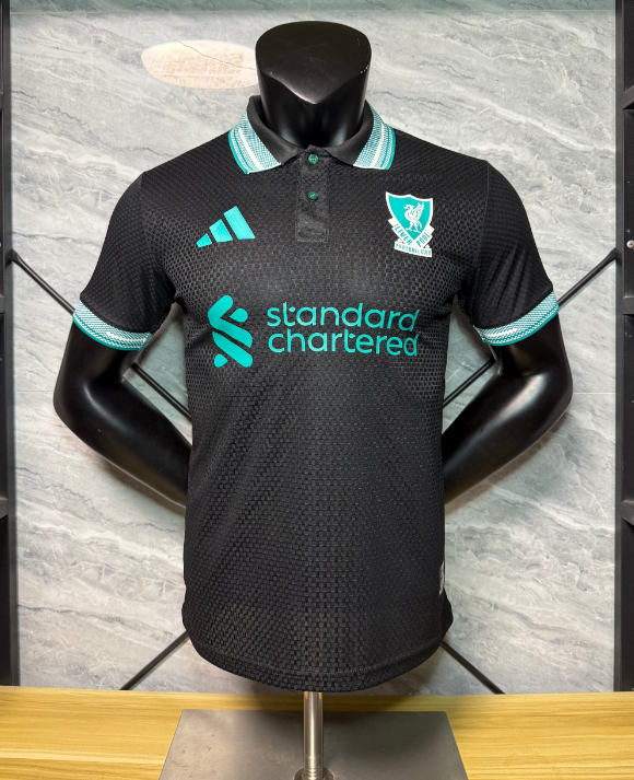 Player Version 26/27 Liverpool polo shirt  black 