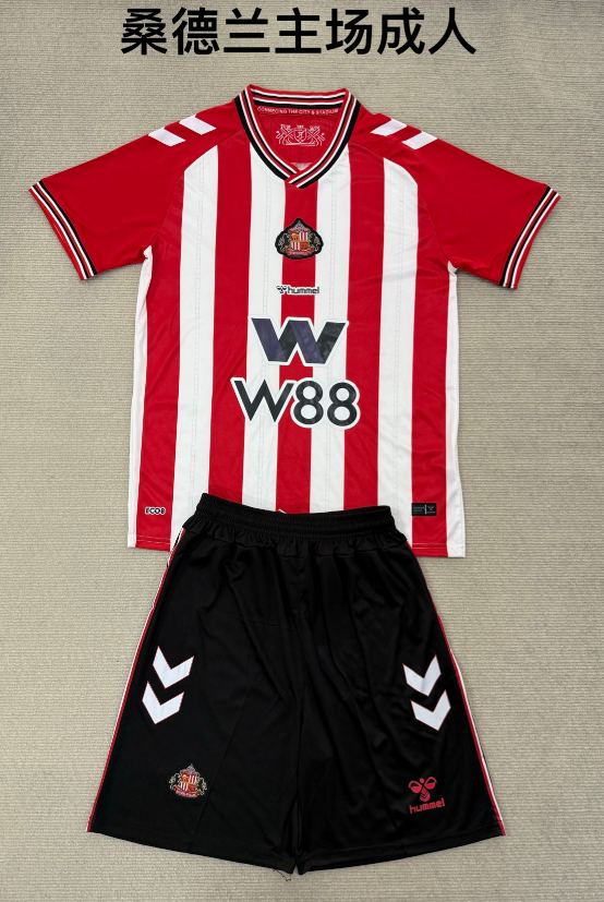 Adults kits 25/26 Sunderland home 