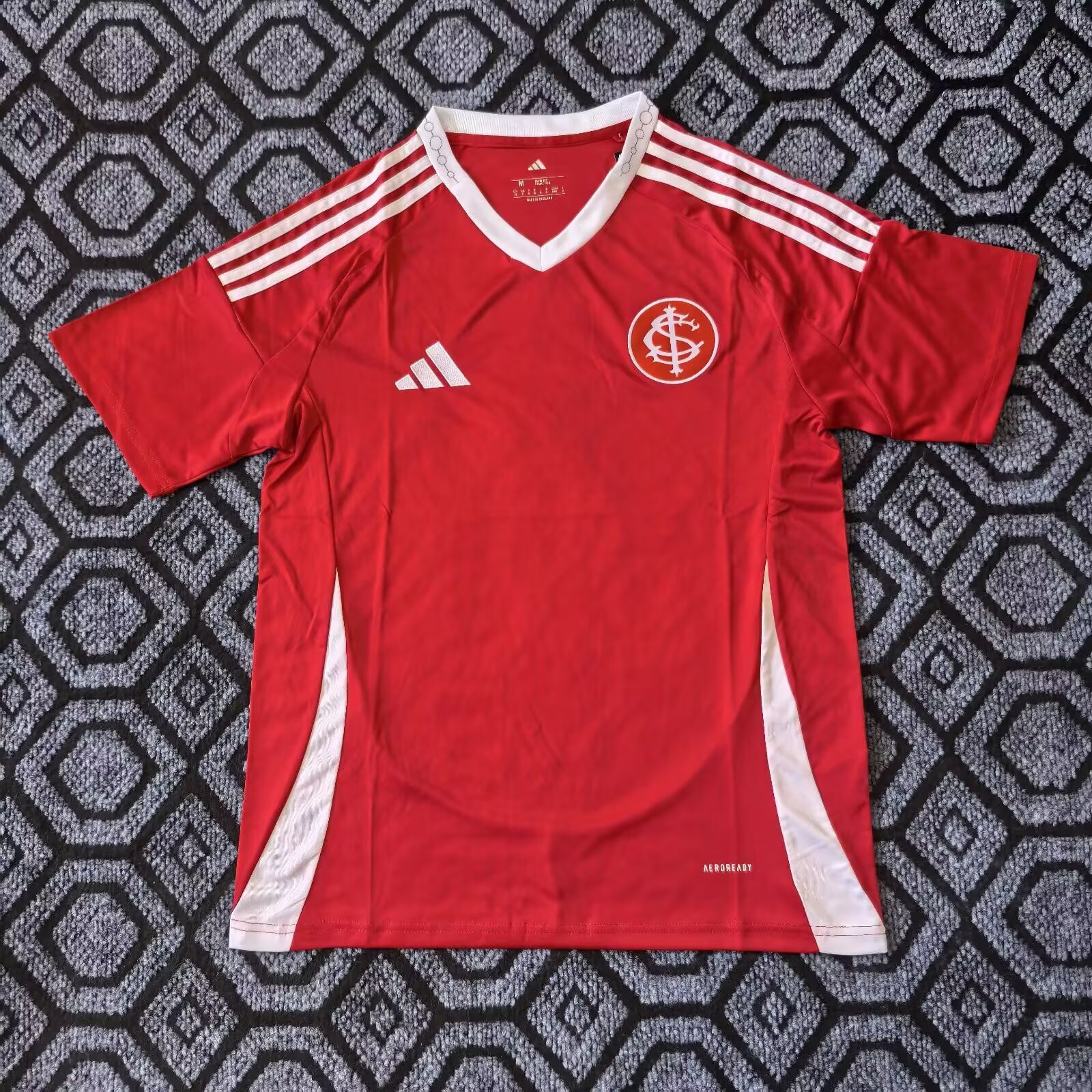 Fan version 26/27 Brazil International home