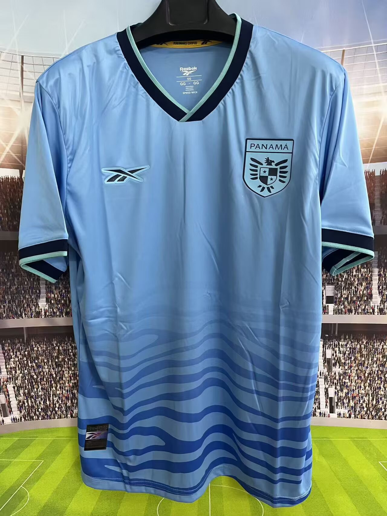 Fans Version 26/27 Panama away