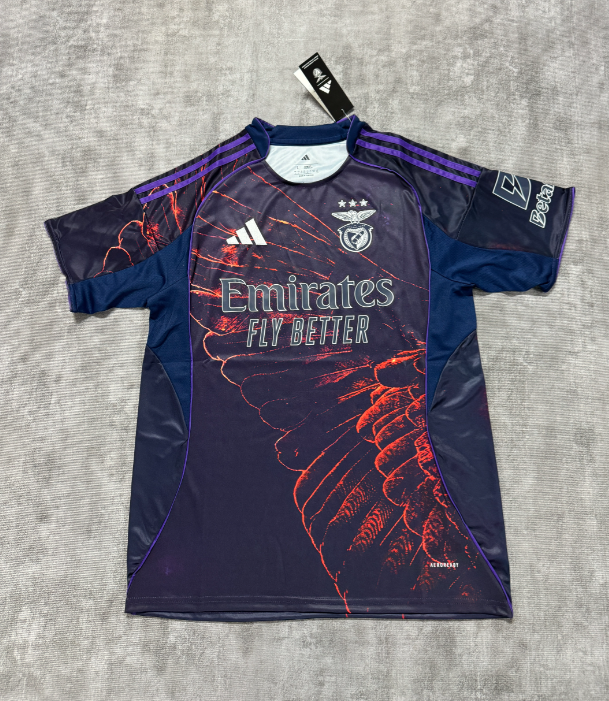 Fan version 26/27 Benfica Three away