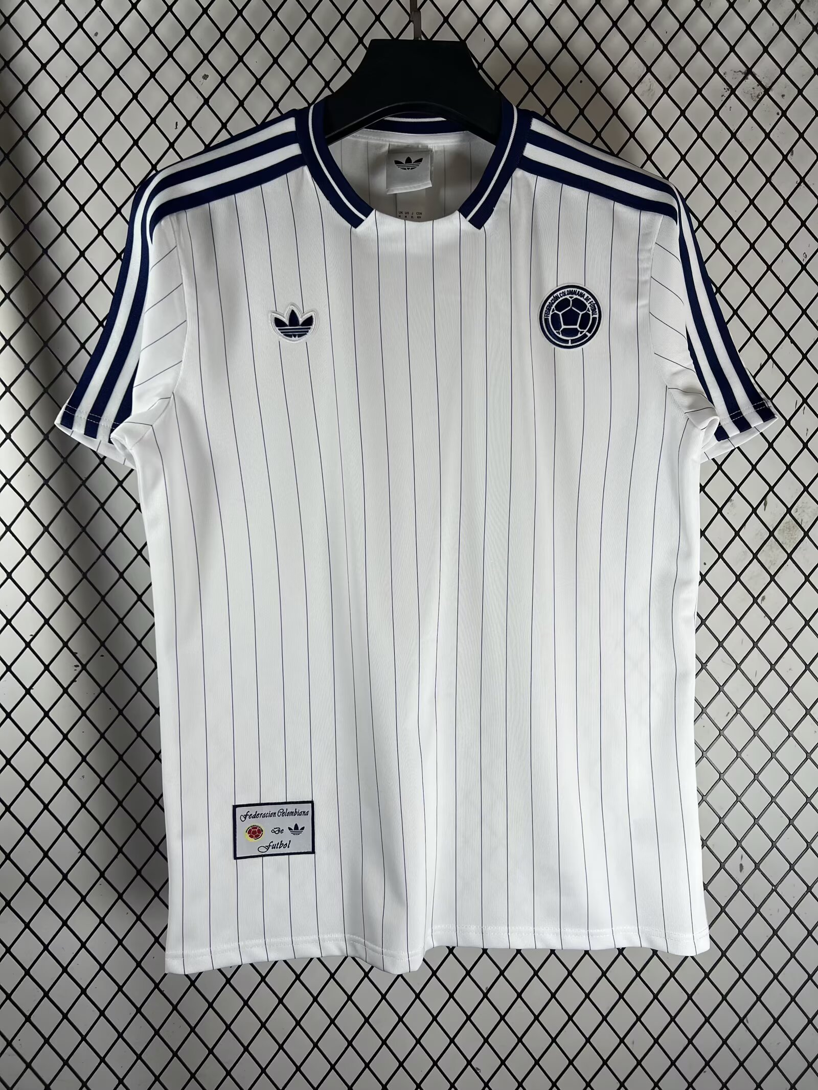 Fan version 26/27 Columbia Retro Edition White 
