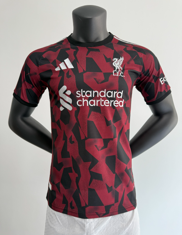Player Version 26/27 Liverpool away 