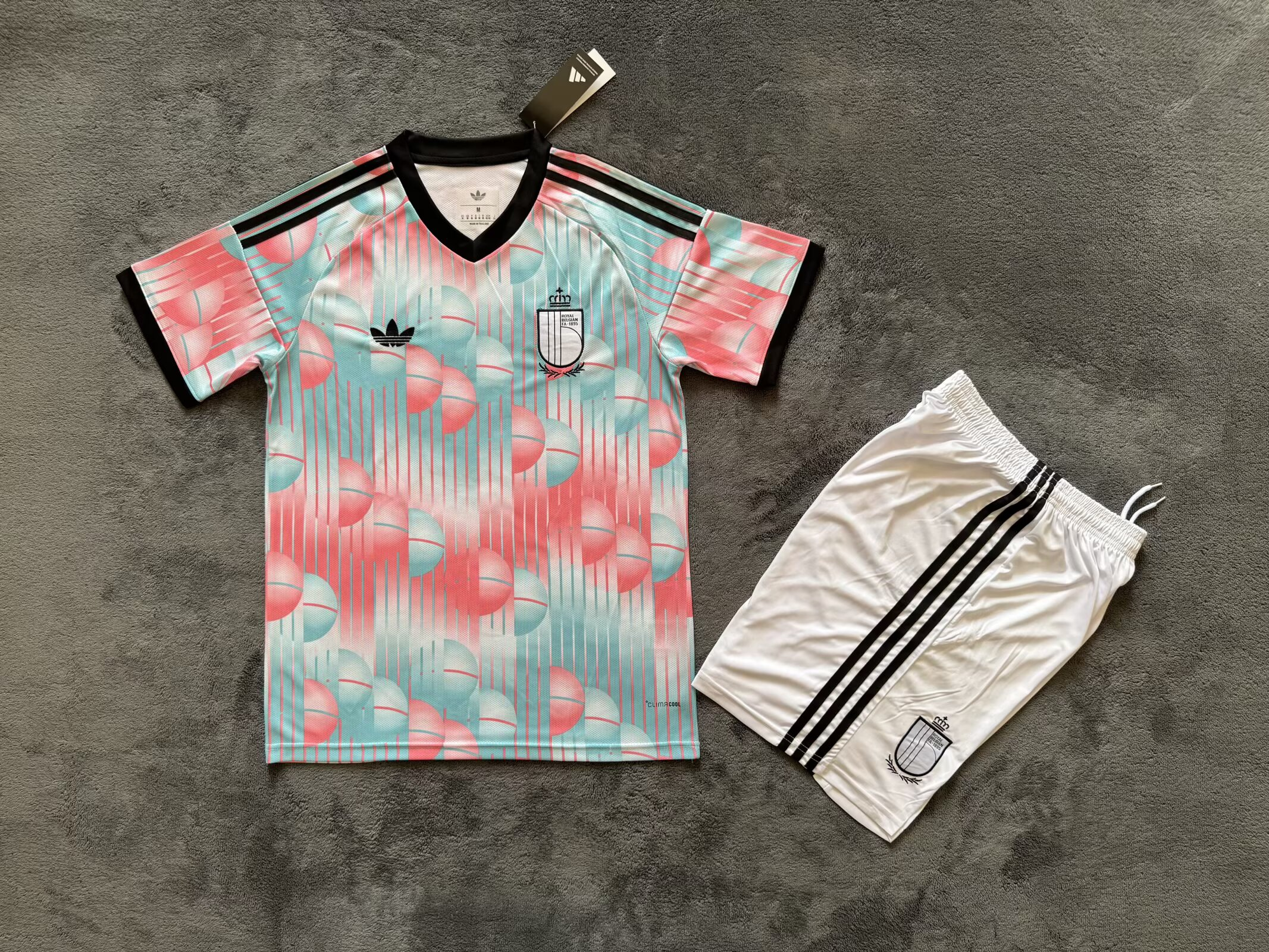 Adults kits 2026 Belgian away