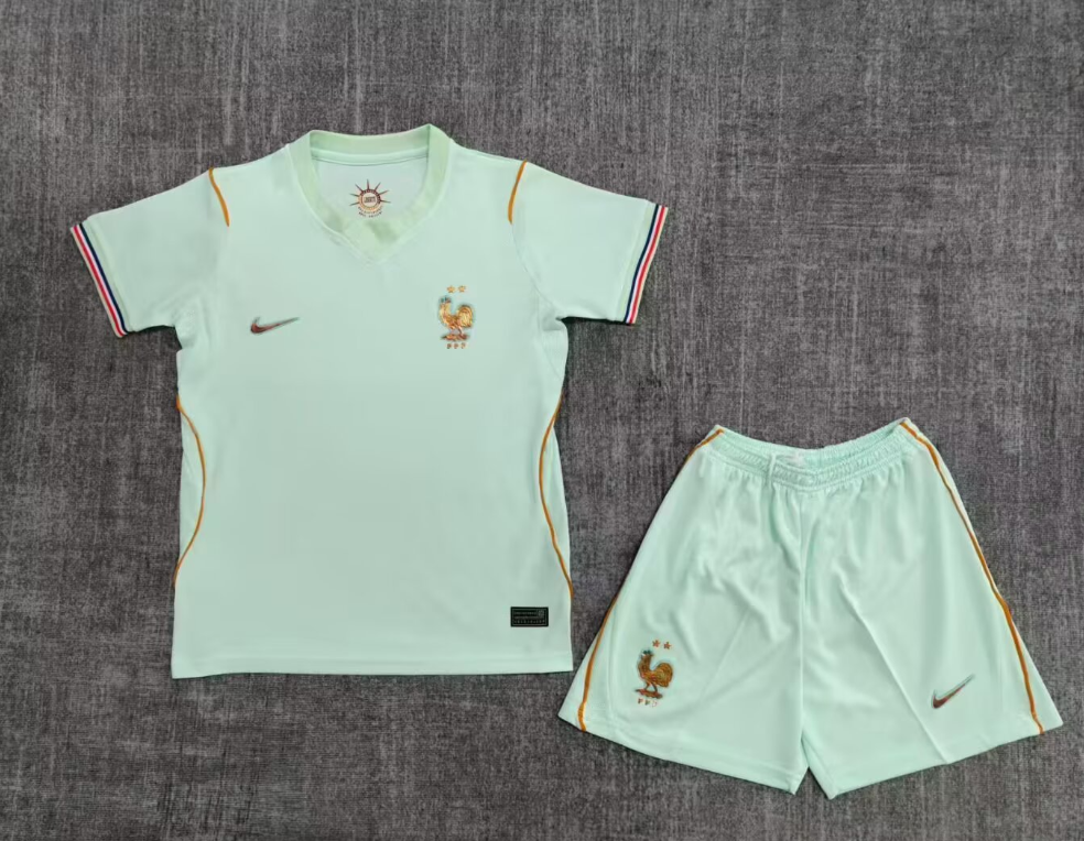 kids Kits 26/27 New French away