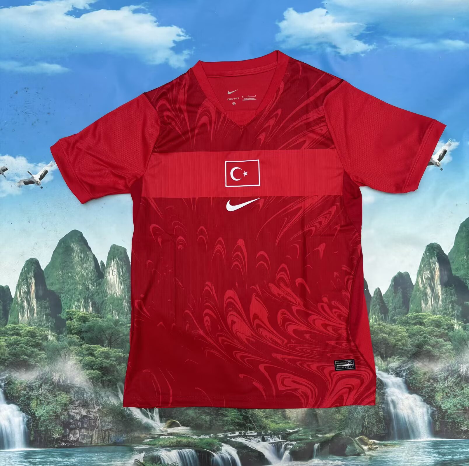 Fans Version 26/27 Turkey away