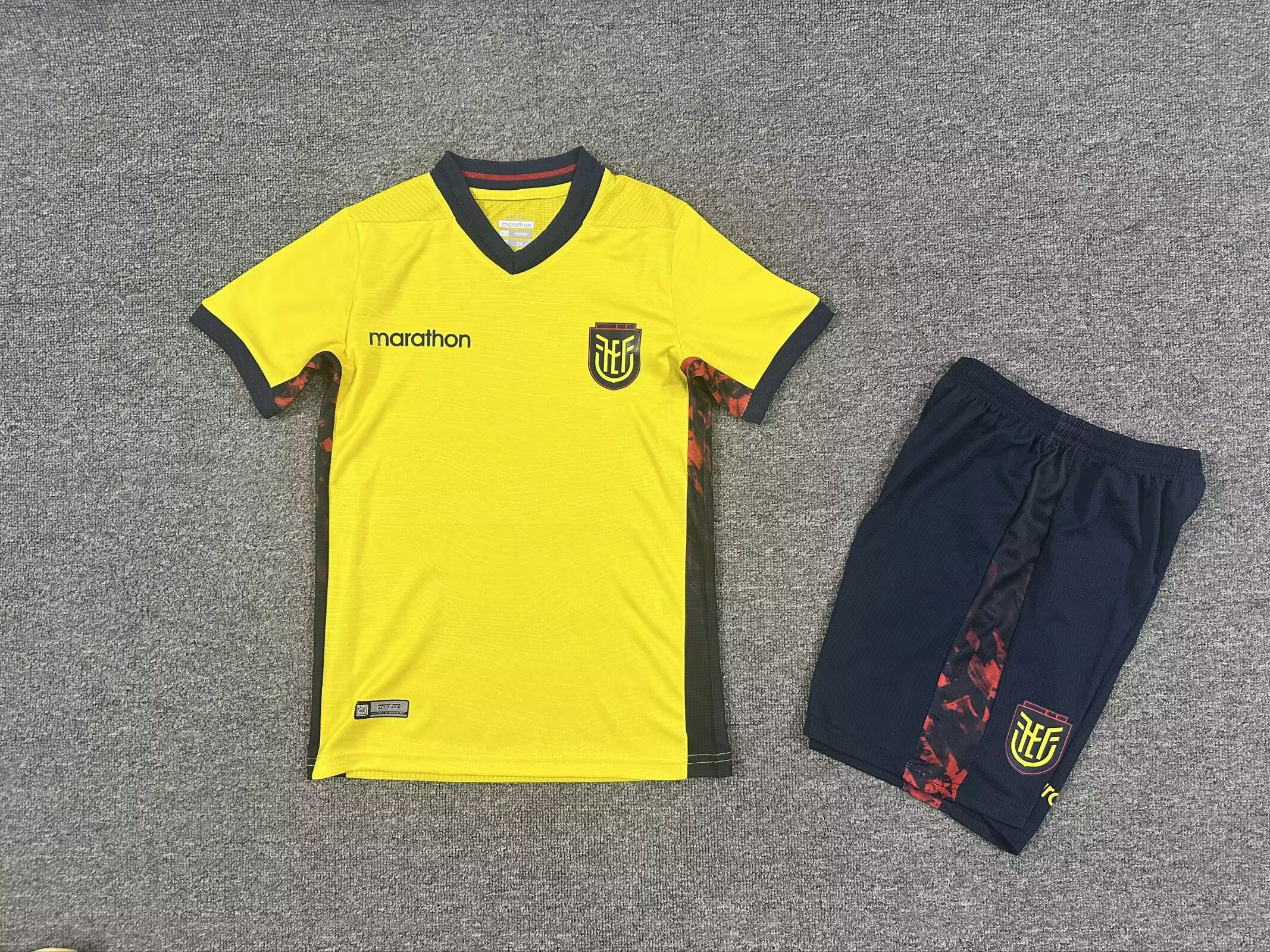kids Kits 26/27 Ecuador Home