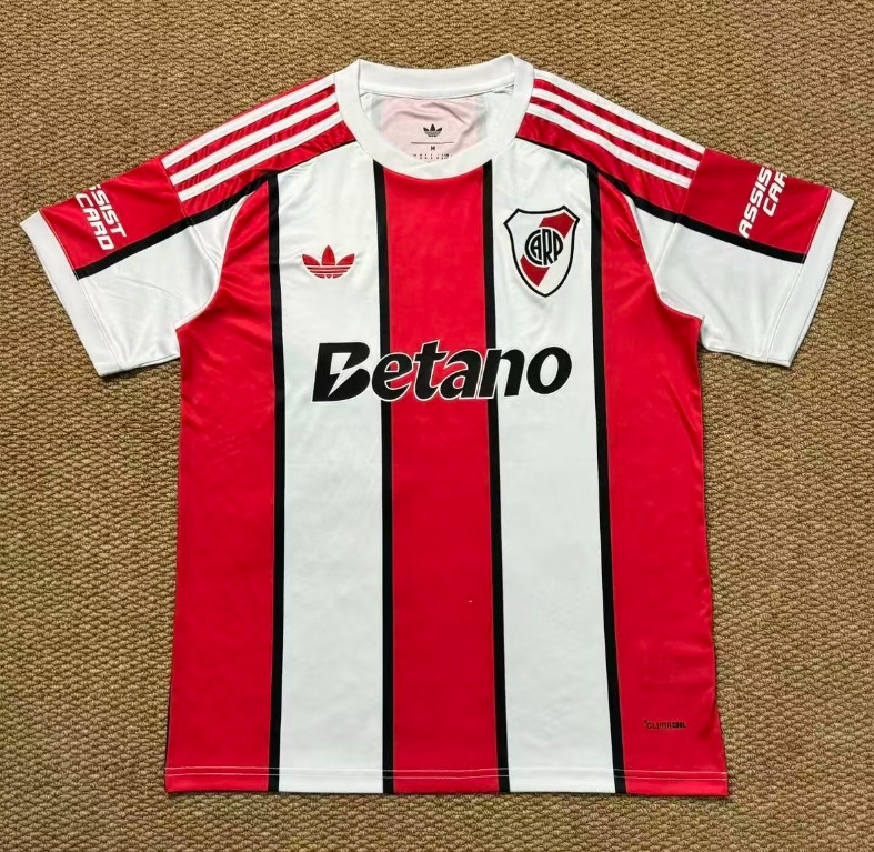  Fans Version 26/27 Riverbed away